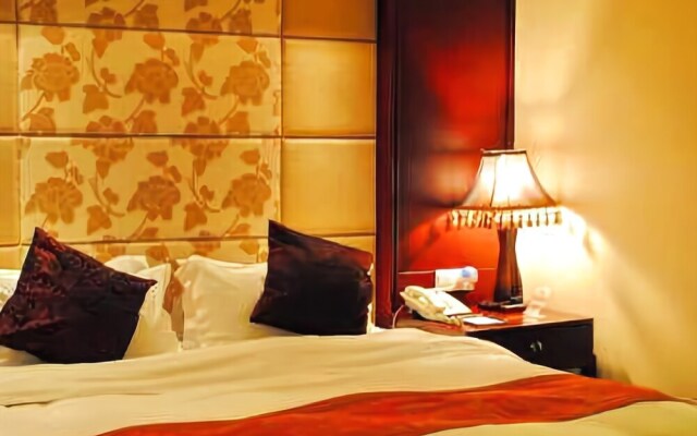 Gold Coast Hotel