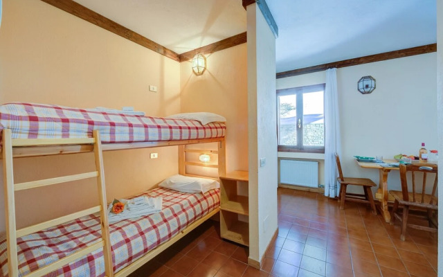 Abeti A3-14 few min From ski