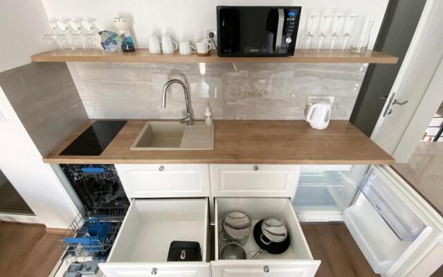Marisa Apartments Hvar II