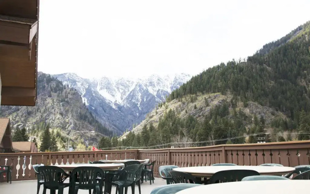 Fairbridge Inn & Suites