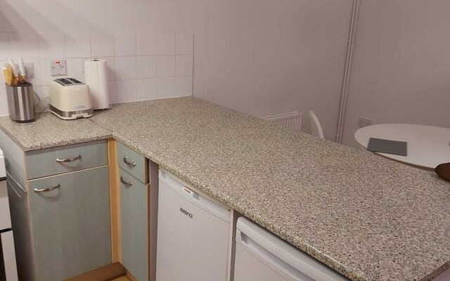 Lovely 2-bed Apartment in Milton Keynes