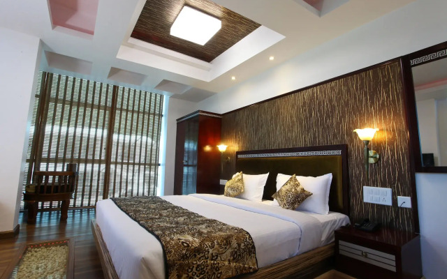 Hotel Tigers Roare'