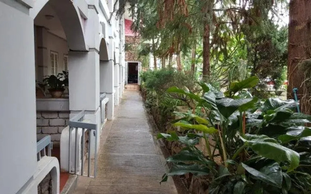 Maymyo Sa Khan Tha Hotel