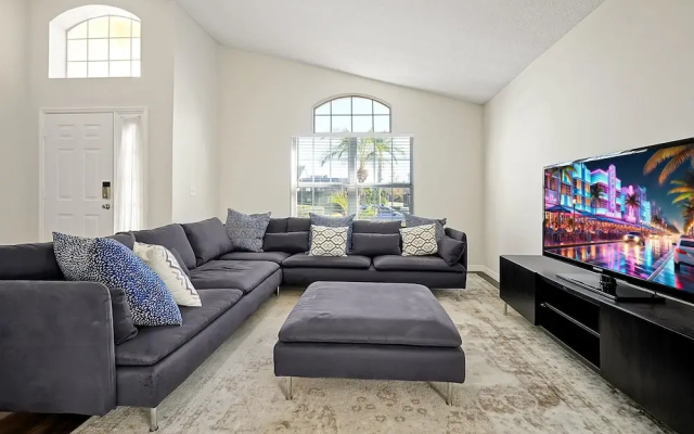 938 Lake Berkley, Kissimmee FL 34746