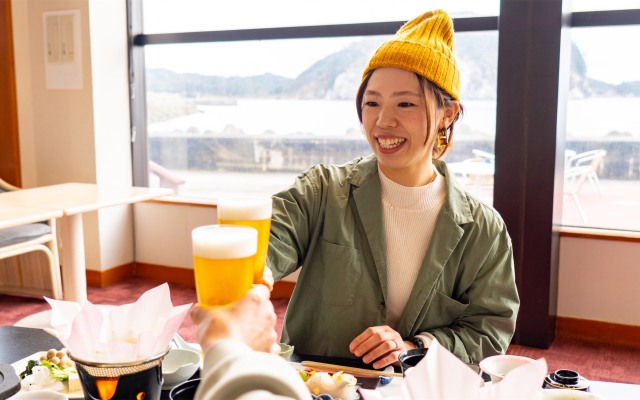 Shima no Hikari ga Ayanasu Uminoyado Hagoromosou