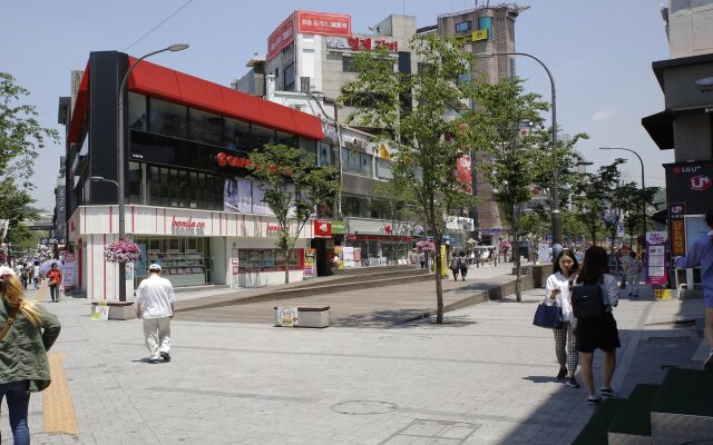 24 Guesthouse Sinchon Avenue