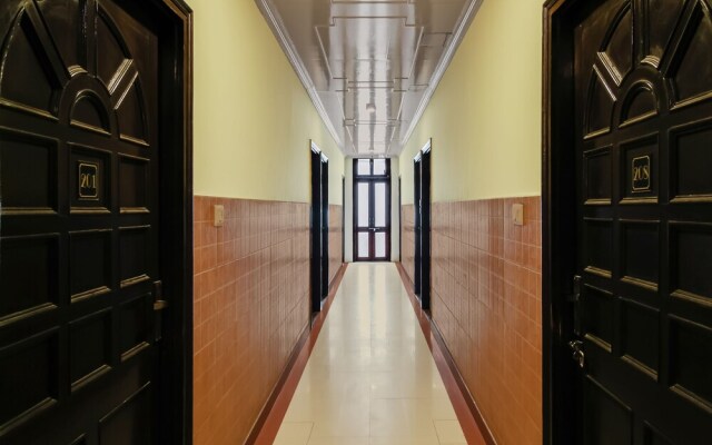 OYO 8307 Hotel Garden View