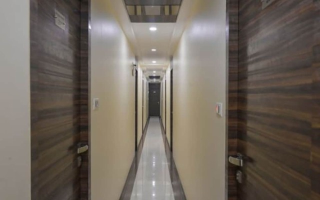 Hotel Palace Residency