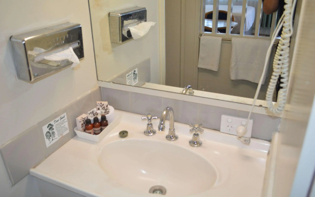 Karinga Motel, SureStay Collection by Best Western