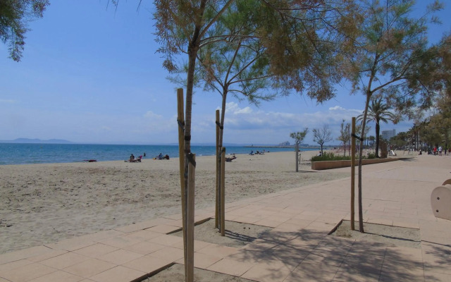 Appartement proche mer avec piscine Rosas