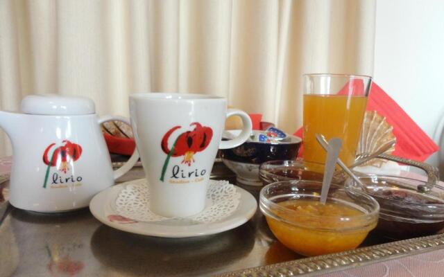 Lirio Guest House