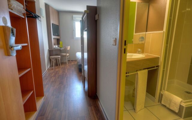 B&B HOTEL Saint-Etienne Monthieu