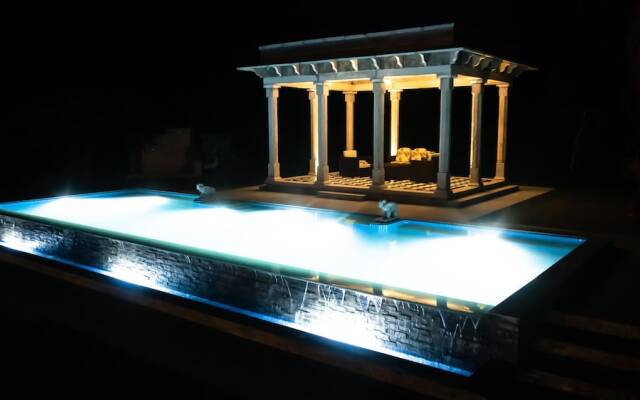 Amã Stays & Trails Abhay Manor, Kaali Toonk