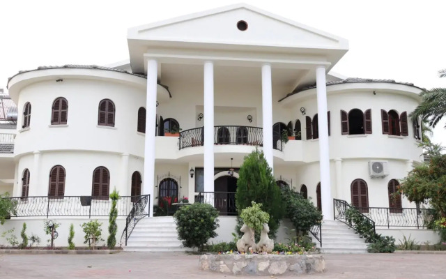 Meryem's Hotel