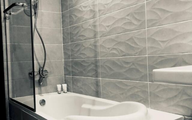 Vesta - Luxury Apt - 3BR - CFC X