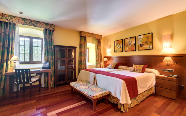 Hotel Monasterio de Boltana & SPA