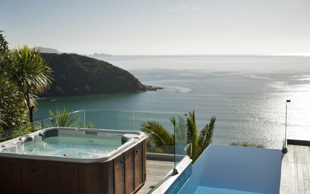 Cloud 9 Luxury Villa