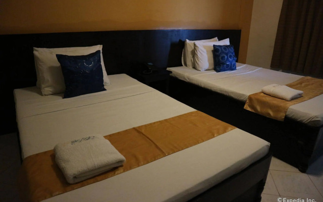 Skylight Hotel