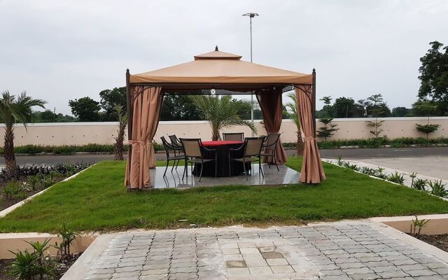 Nakshatra Hotel & Resort