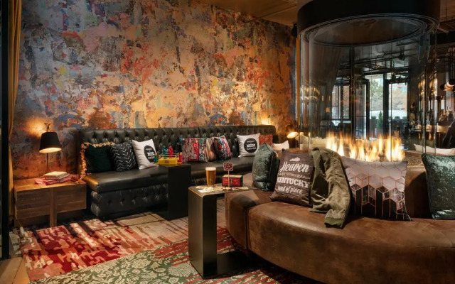 Moxy Louisville Downtown