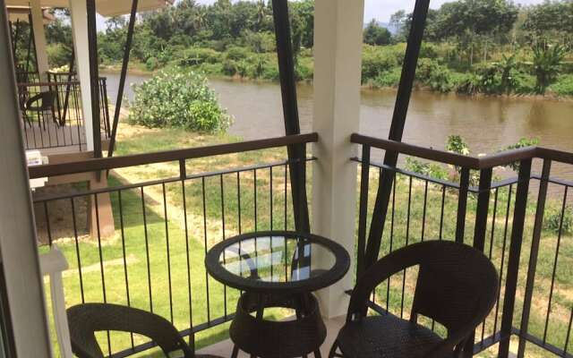 Tipparika Riverview Hotel