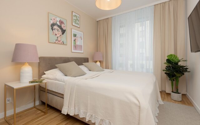 Warsaw Apartament Praga + AC by Renters