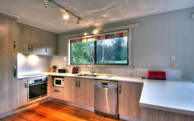 Cove Beach Apartment