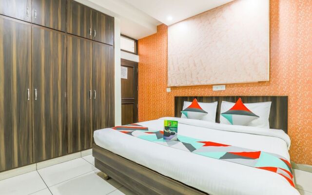 Fabhotel New Dk Palace