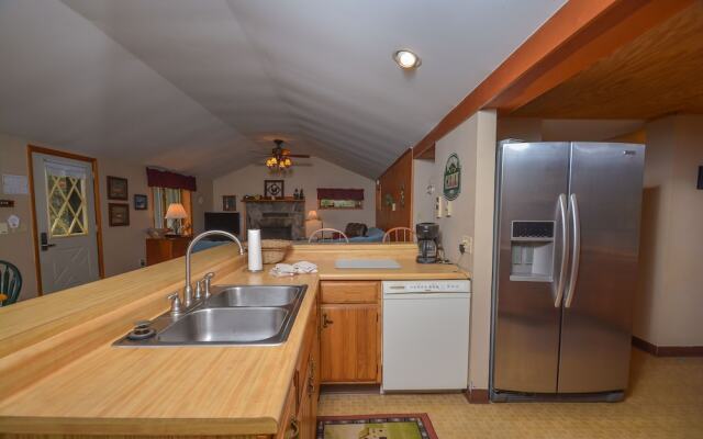 Mountain Escape 2 Bedroom House