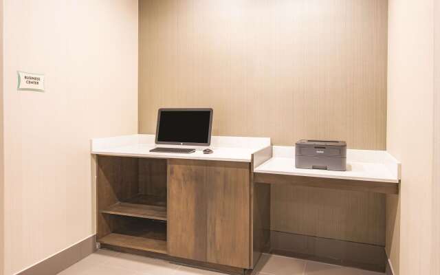 La Quinta Inn & Suites by Wyndham York