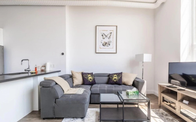 Bee s Loft Free Parking Gym 2