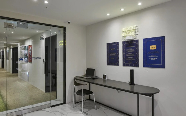 Suwon Yeongtong Just Sleep Hotel