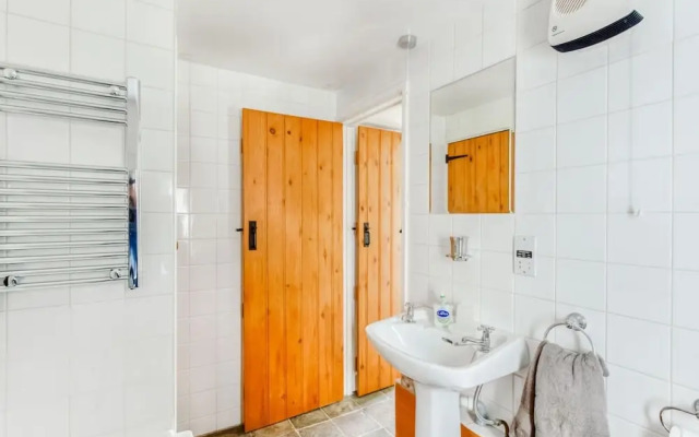 Holiday Home in Ceredigion With Garden