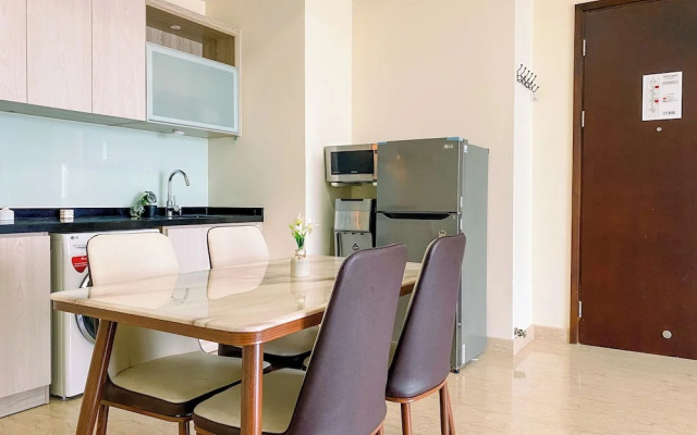 Spacious 3Br With Private Lift At Menteng Park Apartment