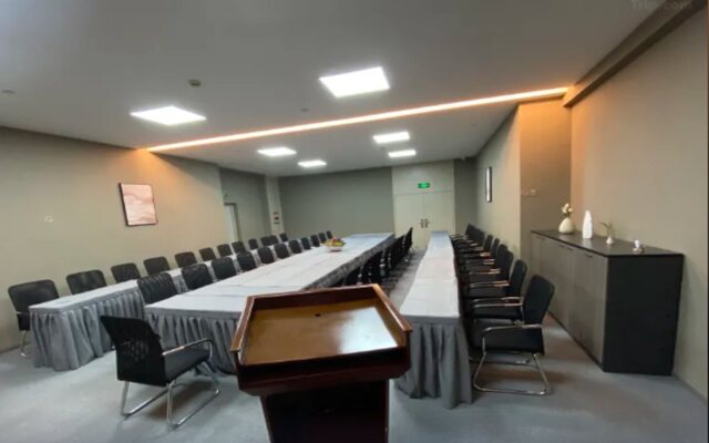 Home Inn Zhongshan Lihe Square Xingzhong Avenue