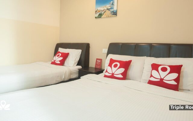 New Golden Star Hotel