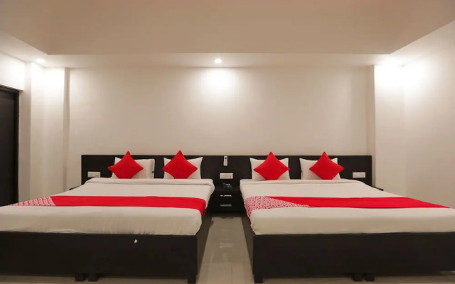 OYO 43440 Hotel Belmorrise