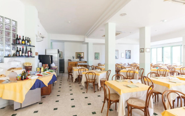 Hotel Palos