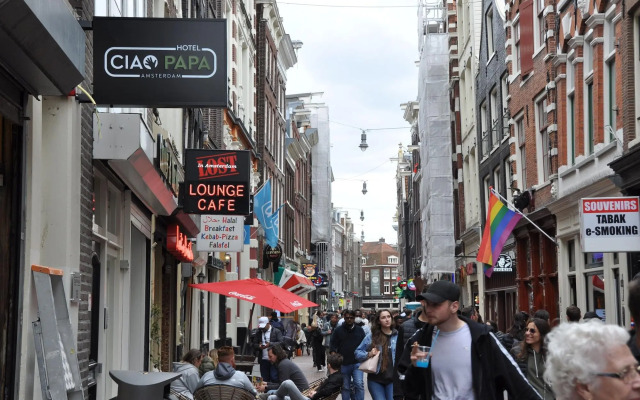 Ciao Papa Hotel Amsterdam Central Station