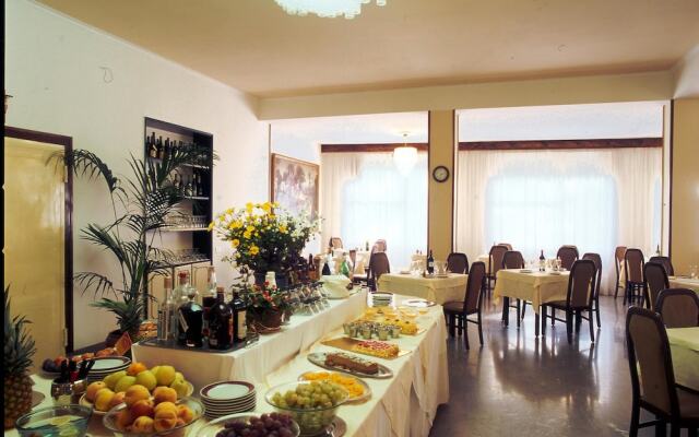 Albergo Hotel Farnese