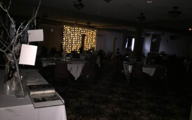 Baymont Inn & Suites Auburn