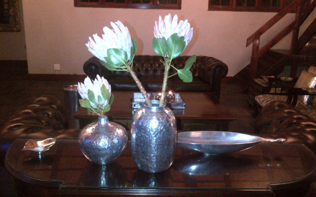 Sandton Boutique Hotel - 28A On Oxford