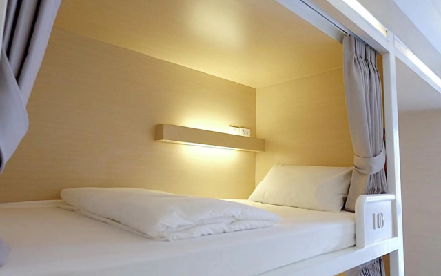 About A Bed Hostel Chiangmai