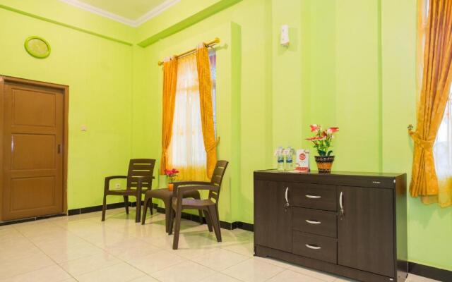 OYO 1419 Rhona Guest House Syariah