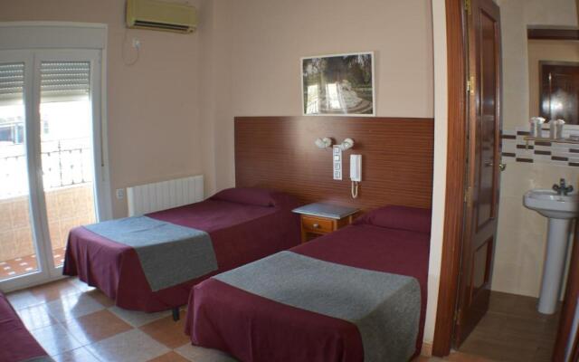 Hostal Alamare