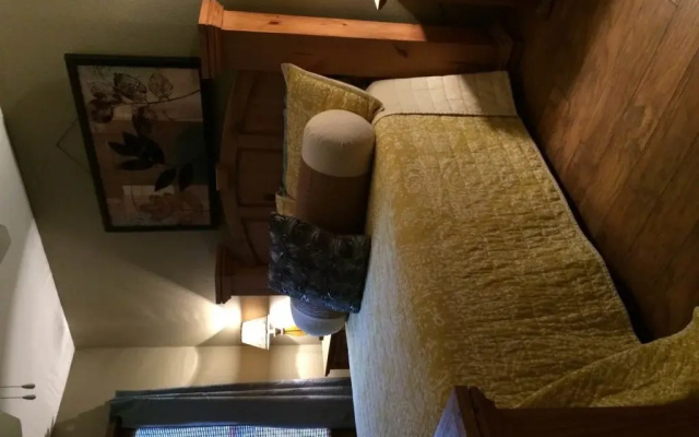 The Lucky Penny Lodge