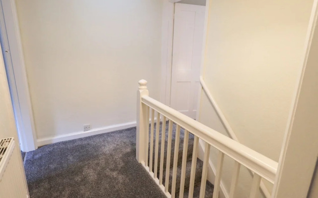 6 Calgarth View