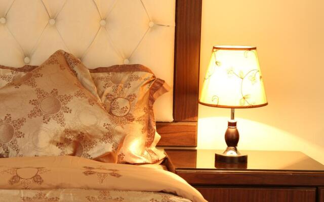 Samaya Suites