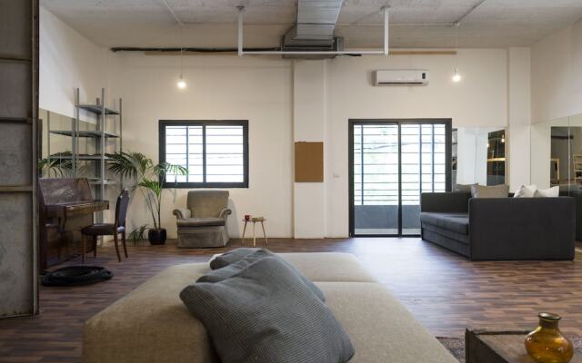 Beirut Spacious Loft