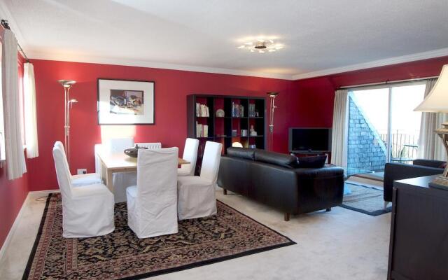 Holyrood Park Apartment
